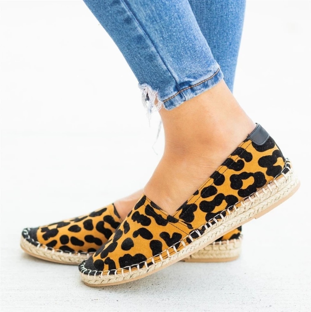 QUPID Leopard Cheetah Suede Shoes NEW ARRIVAL! - Picture 4 of 8